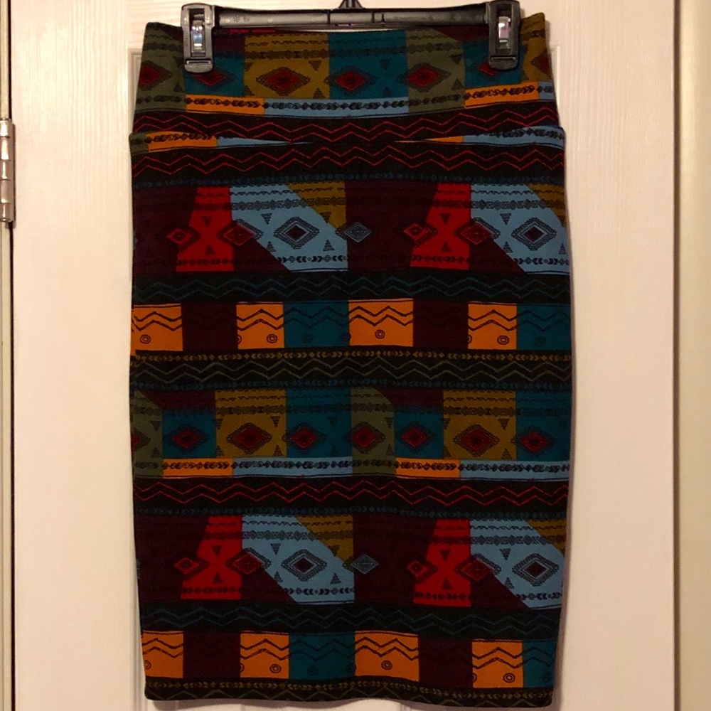 LuLaRoe Small Cassie Skirt